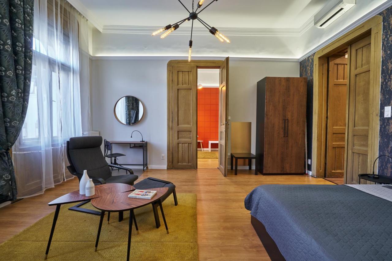 Nanirol Apartment At Gellert Bath Budapest Exterior photo