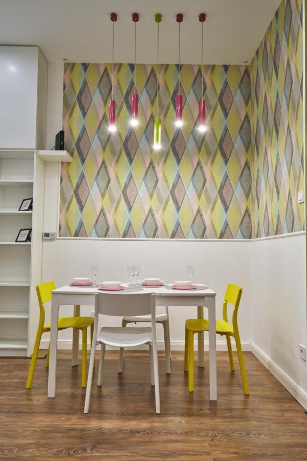Nanirol Apartment At Gellert Bath Budapest Exterior photo